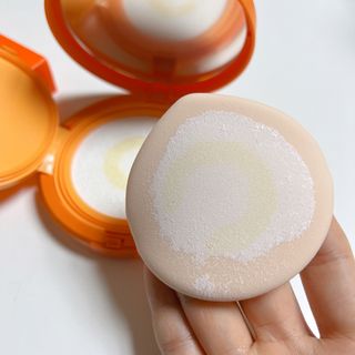 광동생활건강 MF[광동] 비타500✨주름개선·미백·SPF50+🌞퍼펙트쉴드 빅 선쿠션 본품 — 5점을 준 리뷰어가 2024년 5월 올린 사용 사진