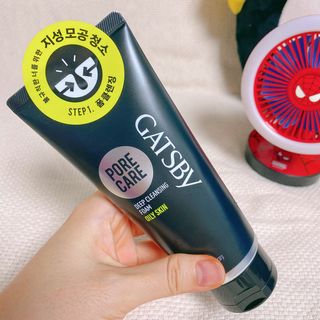 [갸스비] 지성 남성을 위한 포어케어 클렌징폼 — 5점을 준 리뷰어가 2021년 8월 올린 사용 사진
