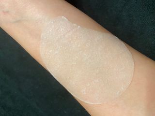 리더스코스메틱 리더스 카밍 바이오틱스 퀵 수딩 패드 — 5점을 준 리뷰어가 2022년 8월 올린 사용 사진