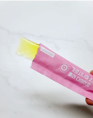 주식회사 얼굴반쪽 [얼굴반쪽 가르시니아 2,800mg] x 14포 1주 젤리 다이어트 보조제 체지방감소 — 4점을 준 리뷰어가 2021년 10월 올린 사용 사진