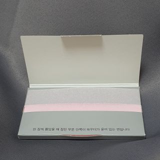 [갸스비] 메이크업은 그대로, 피지만 쏙 - BB킵 오일컨트롤 파우더 페이퍼 — 4점을 준 리뷰어가 2021년 8월 올린 사용 사진