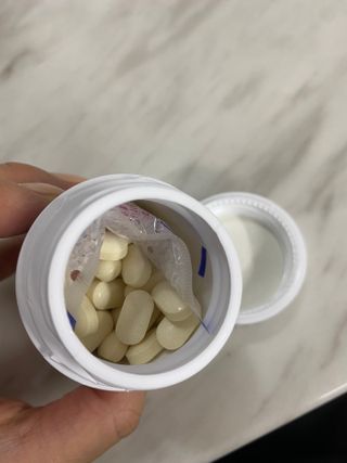 프리마인 평생 써야하는 관절의 건강을 위한 완벽설계 솔루션 관절n마디케어 플러스 120정 — 5점을 준 리뷰어가 2022년 10월 올린 사용 사진