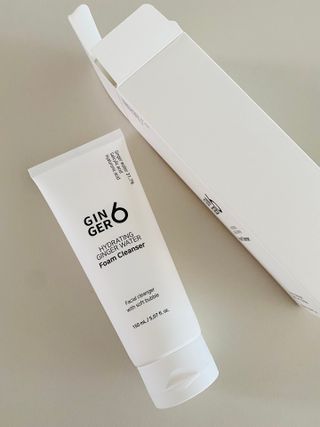 GINGER6 하이드레이팅 진저 워터 폼클렌징 — 2.5점을 준 리뷰어가 2021년 10월 올린 사용 사진