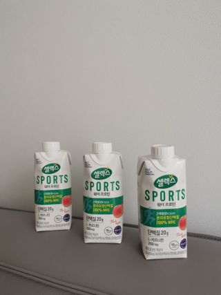 셀렉스스포츠 셀렉스 스포츠 웨이 프로틴 복숭아_ 330ml x 12팩 — 4점을 준 리뷰어가 2021년 4월 올린 사용 사진