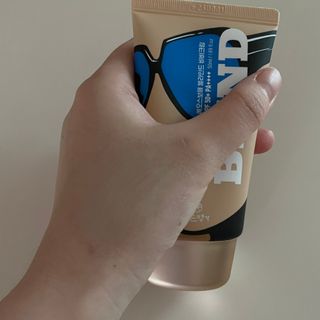 약손명가코스메틱 에오스보떼 블라인드 비비크림 50ml — 3.5점을 준 리뷰어가 2021년 9월 올린 사용 사진