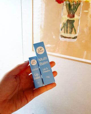 [립빠미] 립앤칙스 멀티밤 + 베리어립밤 2종 — 5점을 준 리뷰어가 2021년 8월 올린 사용 사진