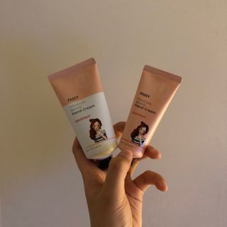 파시 FASCY 高保湿ハンドクリーム40ml+80ml セット — 3.5점을 준 리뷰어가 2021년 8월 올린 사용 사진