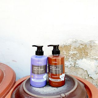 쿤달 [KUNDAL 공식] 프리미엄 헤어 케어 스페셜 세트 샴푸 500ml &amp; 트리트먼트 500ml — 5점을 준 리뷰어가 2021년 3월 올린 사용 사진