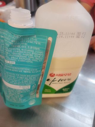 달달슬림쉐이크 구매평★달달슬림 맛있는 단백질 쉐이크 파우치 다이어트 식사대용 프로틴 파우더 보충제 — 5점을 준 리뷰어가 2025년 8월 올린 사용 사진