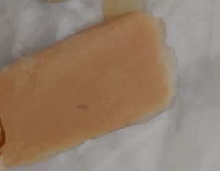 페페로니 맛있는 스틱 - 무항생제 닭고기 15개 + 알래스카 연어 15개 — 5점을 준 리뷰어가 2021년 8월 올린 사용 사진