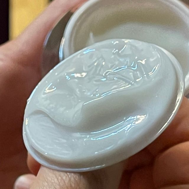 바르기만 하면 철벽 스킨케어+24시간 마스크팩 효과. 셀라브 리제너레이팅 시스템 부스터+크림 세트 리뷰 사진