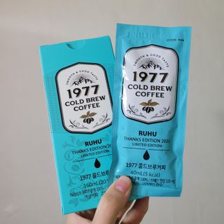 여우두마리 1977 콜드브루 스틱 더치커피 루후 커피팩토리 — 5점을 준 리뷰어가 2021년 2월 올린 사용 사진