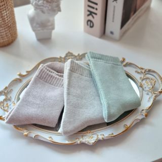 [사이즈가 있는 양말 필로이]여자 순면 통파일 꿀잠 수면 양말【 S, M, L 】3가지 사이즈_컬러 랜덤 3족 — 5점을 준 리뷰어가 2022년 10월 올린 사용 사진