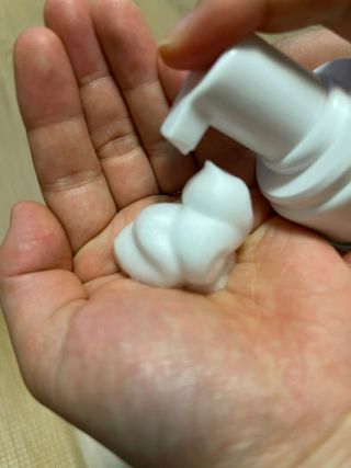 아임오 페미닌워시 150ML + 페미닌티슈6입 + 아임오스티커 + 쿠폰북 — 3.5점을 준 리뷰어가 2021년 10월 올린 사용 사진