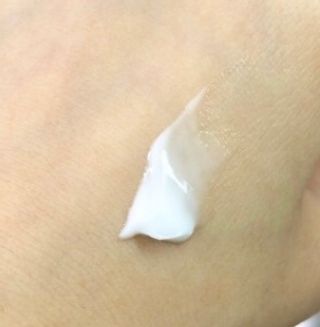 [후르디아] 72시간 블루베리 속살 수분크림 — 5점을 준 리뷰어가 2021년 2월 올린 사용 사진