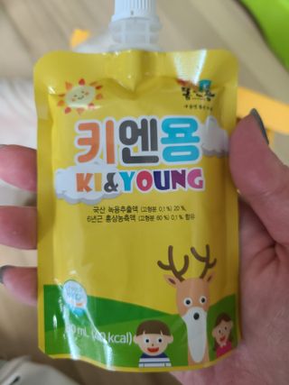 [몸엔용] 어린이, 초등학생의 영양간식 달콤 국산녹용 키엔용  80ml x 10포 — 5점을 준 리뷰어가 2021년 7월 올린 사용 사진