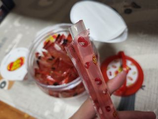 젤리벨리 젤리스틱 어쏘티드 900g — 5점을 준 리뷰어가 2022년 8월 올린 사용 사진
