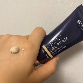 아이앤립 / EYENLIP 아이앤립 루센트 비비크림 2 Color — 5점을 준 리뷰어가 2021년 5월 올린 사용 사진