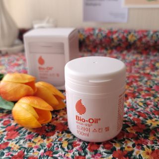 바이오오일 [바이오-오일] 드라이 스킨 젤 100ml — 5점을 준 리뷰어가 2021년 5월 올린 사용 사진