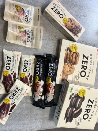 ZERO (초콜릿 칩 쿠키, 카카오 케이크, 후르츠 젤리, 아이스 콜라, 아이스 초코바) — 5점을 준 리뷰어가 2022년 6월 올린 사용 사진