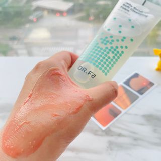 닥터에프파이브 젤리스크럽 소프트 클렌징폼 120ml — 5점을 준 리뷰어가 2022년 6월 올린 사용 사진
