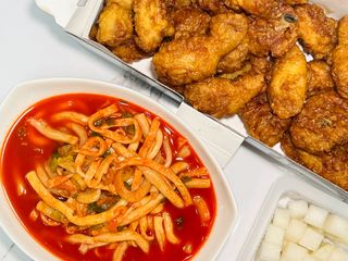 [푸딩팩토리] 요즘누들떡볶이540g + 매콤누들떡볶이 470g — 4.5점을 준 리뷰어가 2022년 9월 올린 사용 사진