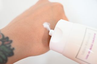 셀프 모이스처라이징 프로텍션 크림 셀프 모이스처라이징 프로텍션크림 — 5점을 준 리뷰어가 2022년 4월 올린 사용 사진