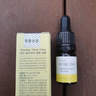 라라로즈데이 시즌2 천연 아로마오일 Y존 케어 속옷향수 이너퍼퓸 5ml  여성의 자존감을 UP시키자 — 5점을 준 리뷰어가 2021년 8월 올린 사용 사진