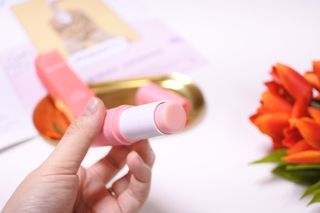 스킨큐어 산다화 카멜리아 안티 링클 멀티밤 — 5점을 준 리뷰어가 2022년 1월 올린 사용 사진