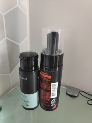 코스모먼트 부스티모 부스팅샴푸60ml + 비듬세정 진정샴푸50ml — 5점을 준 리뷰어가 2021년 11월 올린 사용 사진