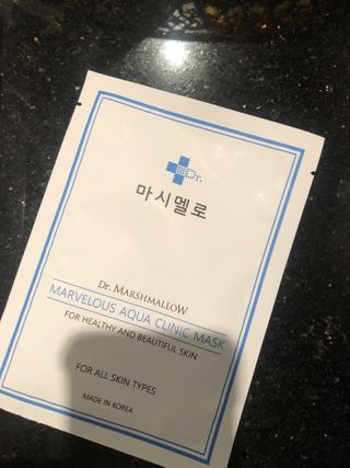 닥터마시멜로 닥터마스멜로 마블러스 아쿠아 클리닉 마스크 — 5점을 준 리뷰어가 2021년 2월 올린 사용 사진