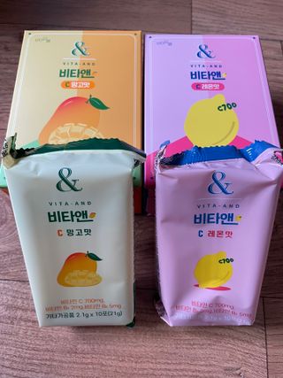 비타앤C 레몬맛, 망고맛 — 5점을 준 리뷰어가 2021년 6월 올린 사용 사진