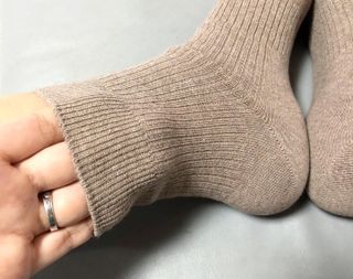 [사이즈가 있는 양말 필로이] 남/여 골지 발목 양말 4족 세트 남【S, M, L, XL】여【S, M, L】_컬러 랜덤 — 5점을 준 리뷰어가 2022년 6월 올린 사용 사진