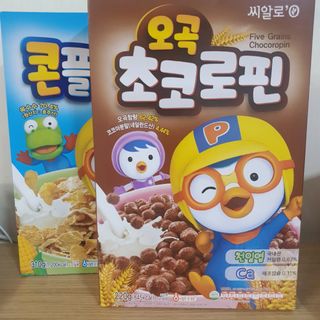 씨알푸드 뽀로로 시리얼 3종 — 5점을 준 리뷰어가 2022년 2월 올린 사용 사진