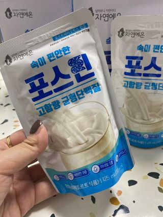 자연에온 마시는 프로틴 고함량 균형단백질 음료 포스틴 125ml 10개입 1BOX — 4.5점을 준 리뷰어가 2021년 5월 올린 사용 사진