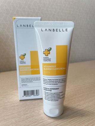 랑벨 비타 에너지 잡티 크림 75ml (피부 속 기미완화크림) — 4점을 준 리뷰어가 2022년 5월 올린 사용 사진