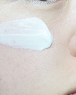 비프리코스메틱 뉴 프레쉬 크림 80ml — 5점을 준 리뷰어가 2023년 2월 올린 사용 사진