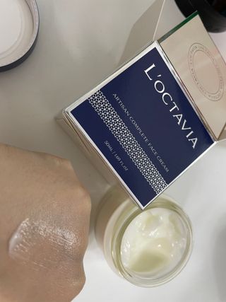 록타비아 Artisan Complete Face Cream — 5점을 준 리뷰어가 2023년 11월 올린 사용 사진