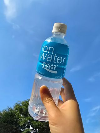 [동아오츠카] 포카리스웨트  500ml PET + 이온워터 500ml PET — 5점을 준 리뷰어가 2025년 6월 올린 사용 사진