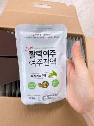 참유원 특허제조 활력 여주진액 여주즙 50포 — 5점을 준 리뷰어가 2022년 1월 올린 사용 사진