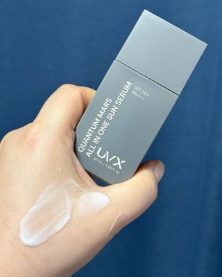 UVX 퀀텀 마스 올인원 선세럼 — 5점을 준 리뷰어가 2024년 1월 올린 사용 사진