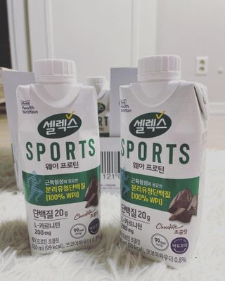 셀렉스스포츠 셀렉스 스포츠 웨이 프로틴 초콜릿 _ 330ml x 12팩 — 5점을 준 리뷰어가 2021년 4월 올린 사용 사진
