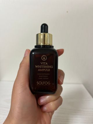 소담스퀘어 상암 솔포그 비타민 화이트닝 앰플 50ml 안티에이징 항산화 가미 잡티 트러블 세라마이드 — 5점을 준 리뷰어가 2022년 11월 올린 사용 사진