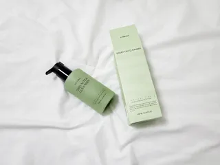 프리마인 메이크업과 들뜨는 각질까지 한방에 깐달걀로! 순하기까지한 셀베이스 그린티클렌저(200ml) — 5점을 준 리뷰어가 2023년 4월 올린 사용 사진