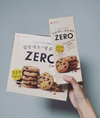 ZERO (초콜릿 칩 쿠키, 카카오 케이크, 후르츠 젤리, 아이스 콜라, 아이스 초코바) — 5점을 준 리뷰어가 2022년 6월 올린 사용 사진