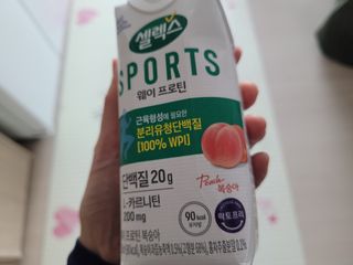 셀렉스스포츠 셀렉스 스포츠 웨이 프로틴 복숭아_ 330ml x 12팩 — 5점을 준 리뷰어가 2021년 3월 올린 사용 사진