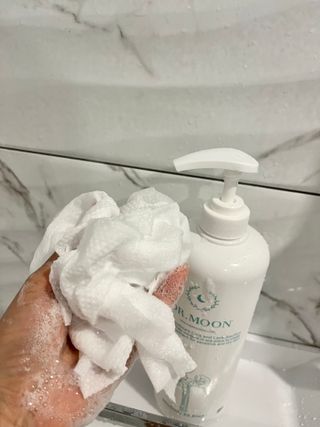 [닥터문] 센텔라 시카케어 화이트머스크 바디워시 1000ml — 5점을 준 리뷰어가 2023년 7월 올린 사용 사진