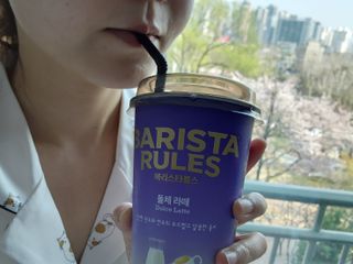 바리스타룰스 돌체 라떼 — 5점을 준 리뷰어가 2023년 4월 올린 사용 사진