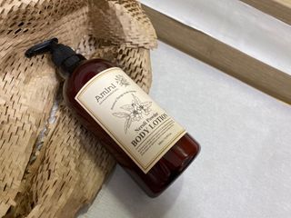 아미니 플라워테라피 바디로션  500ml 시리즈 — 5점을 준 리뷰어가 2021년 1월 올린 사용 사진