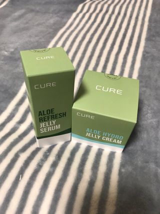 김정문알로에 큐어 큐어 알로에 리프레쉬 젤리 세럼, 큐어 알로에 하이드로 젤리 크림 — 5점을 준 리뷰어가 2021년 2월 올린 사용 사진